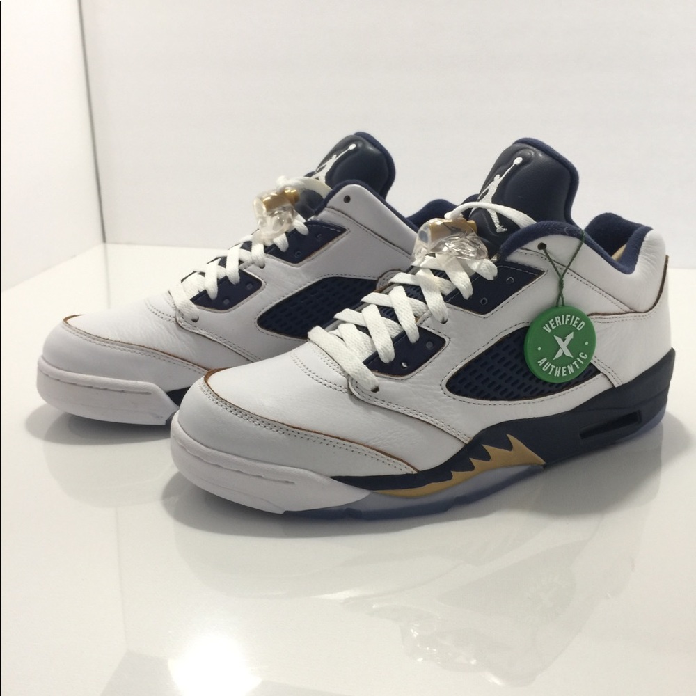 ****SOLD****Air Jordan 5 Low Size 9
